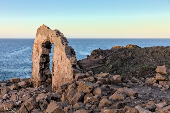 Ruines au dessus de la plage de Papagayo