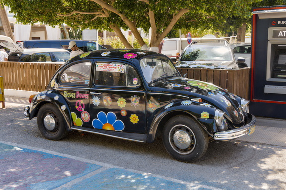 Matala - Coccinelle, symbole de l'époque hippie